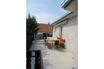 Kroatija Privát Okrug Gornji, Eksterjeras